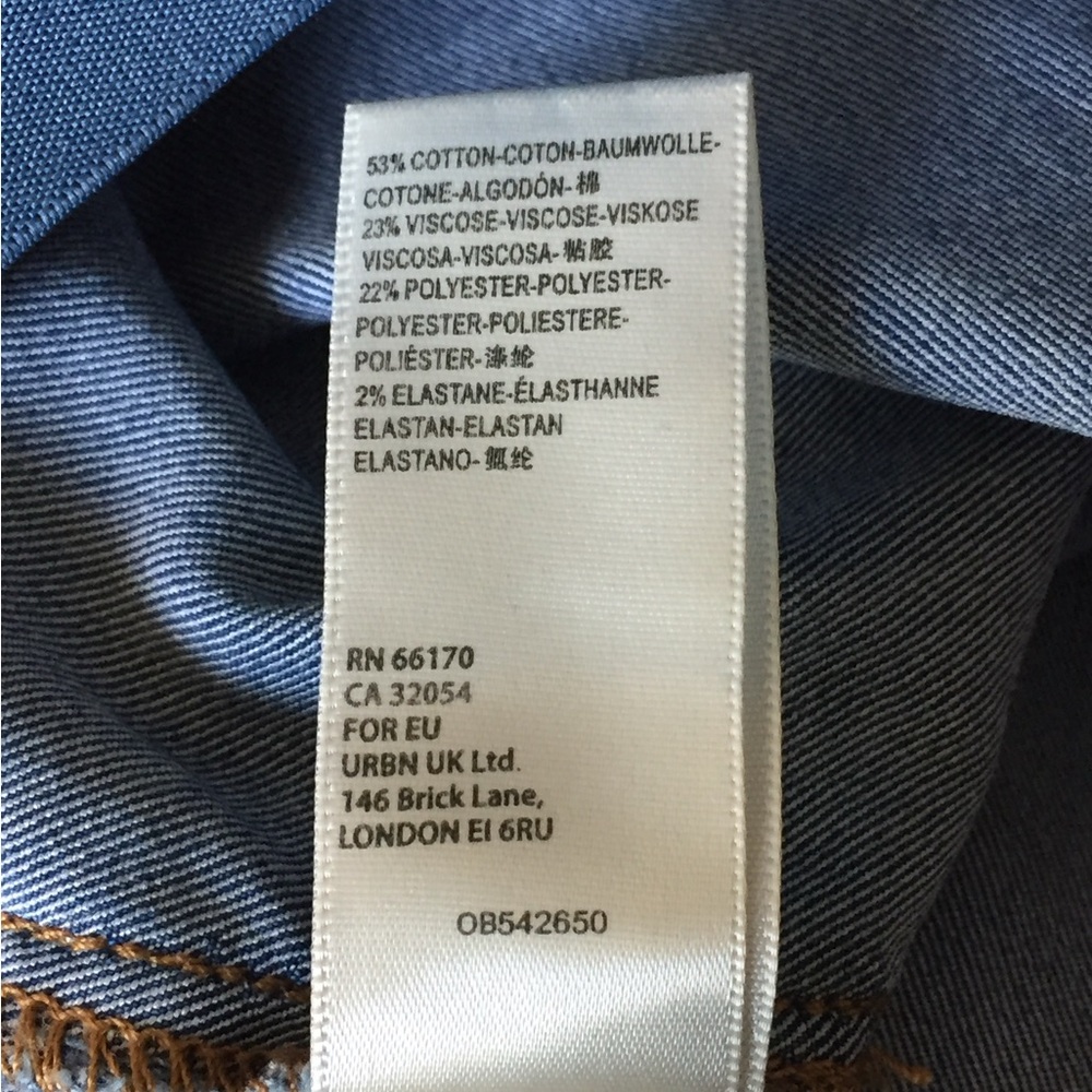 We The Free Penny Pull-On Flare Bottom Jeans ~ Size 28 - Picture 9 of 9